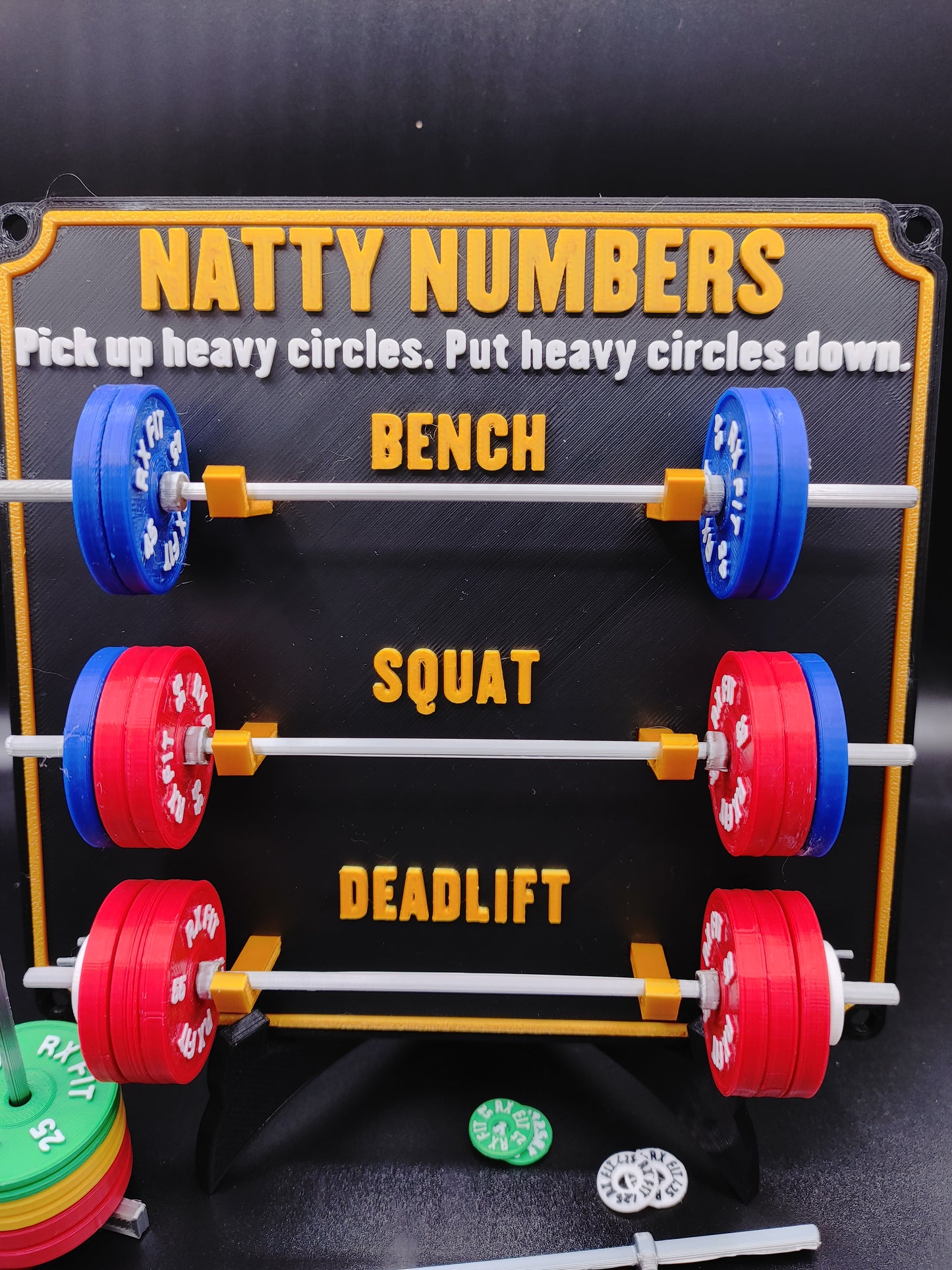 Weightlifting personal tracking board, 3 lifts, 1,000lbs or 470kg of weight, show off your work with miniature barbells for your home gym